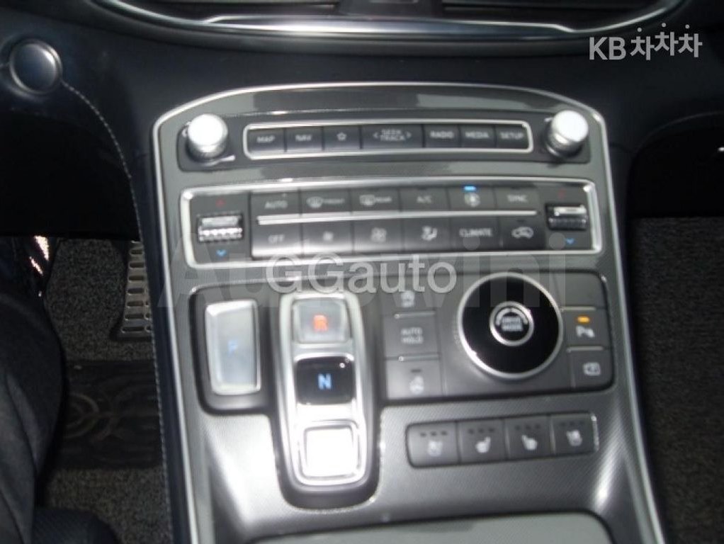 2021 Hyundai Santa Fe  FWD