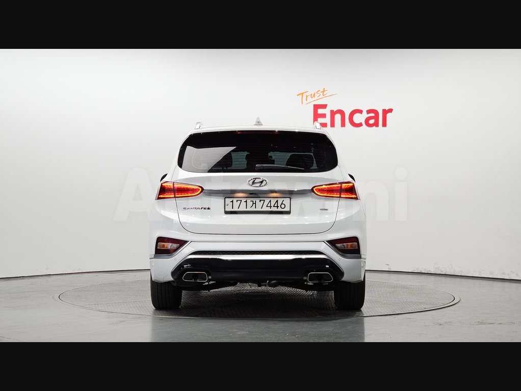 2020 Hyundai Santa Fe  FWD