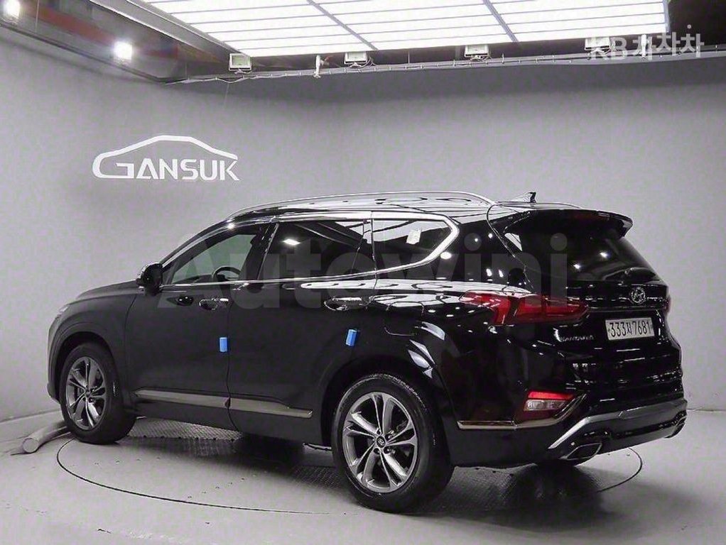 2020 Hyundai Santa Fe  FWD