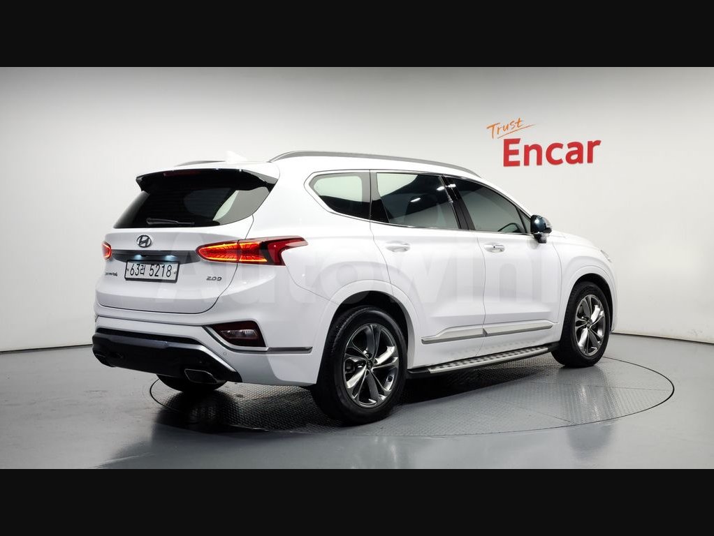 2019 Hyundai Santa Fe  FWD