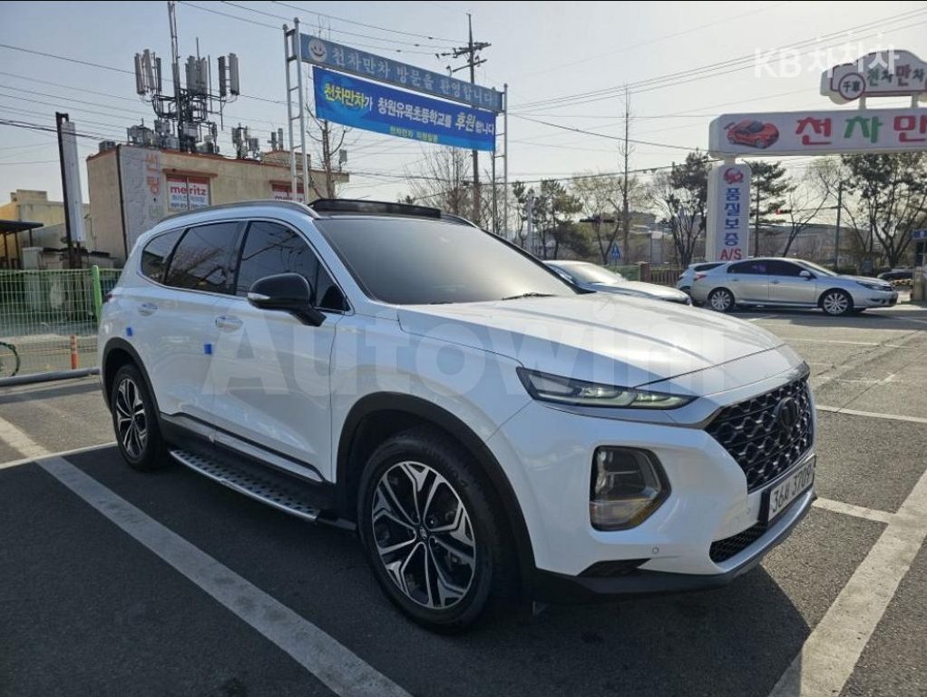 2019 Hyundai Santa Fe  FWD
