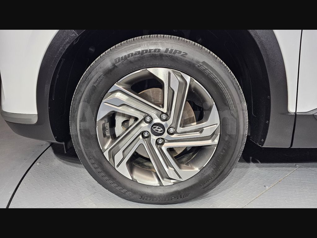 2021 Hyundai Santa Fe  FWD