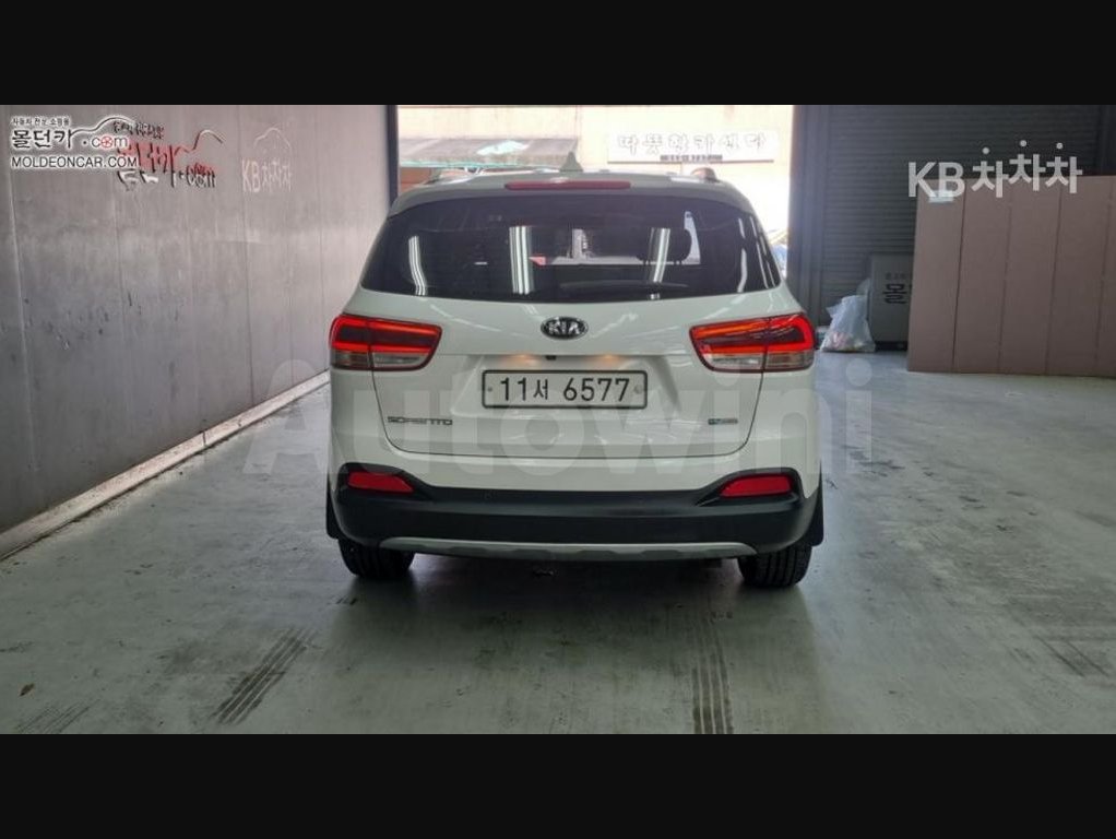 2015 Kia Sorento  FWD