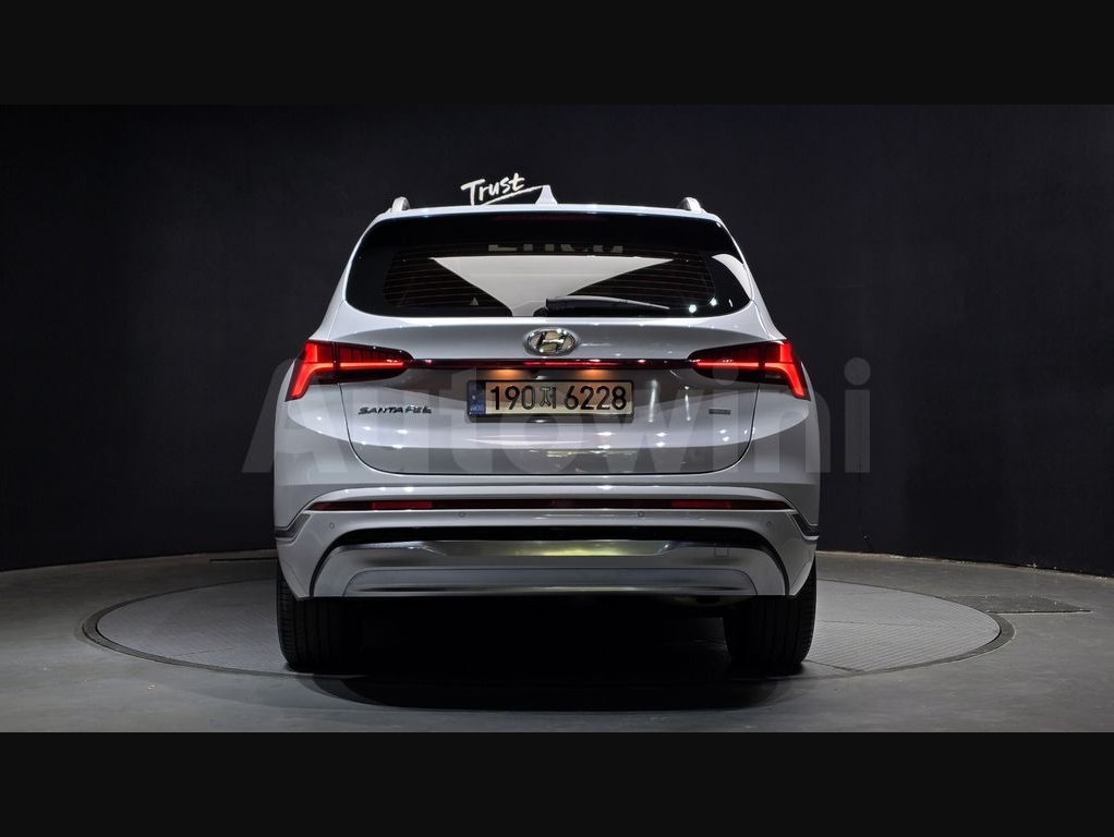 2021 Hyundai Santa Fe  FWD