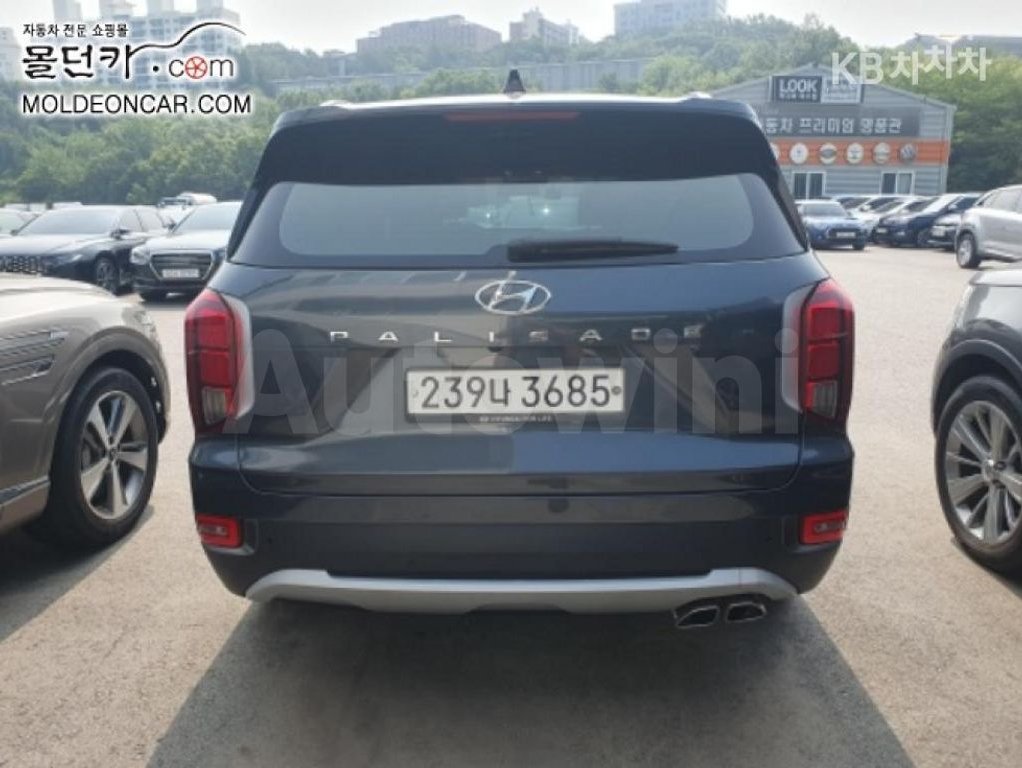 2021 Hyundai Palisade  FWD