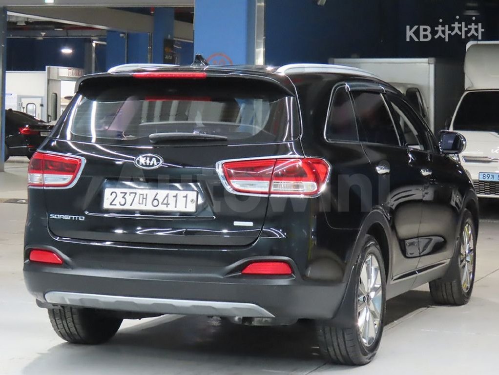 2015 Kia Sorento  FWD