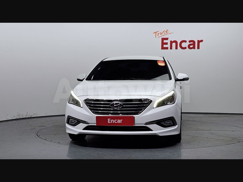 2017 Hyundai Sonata  FWD