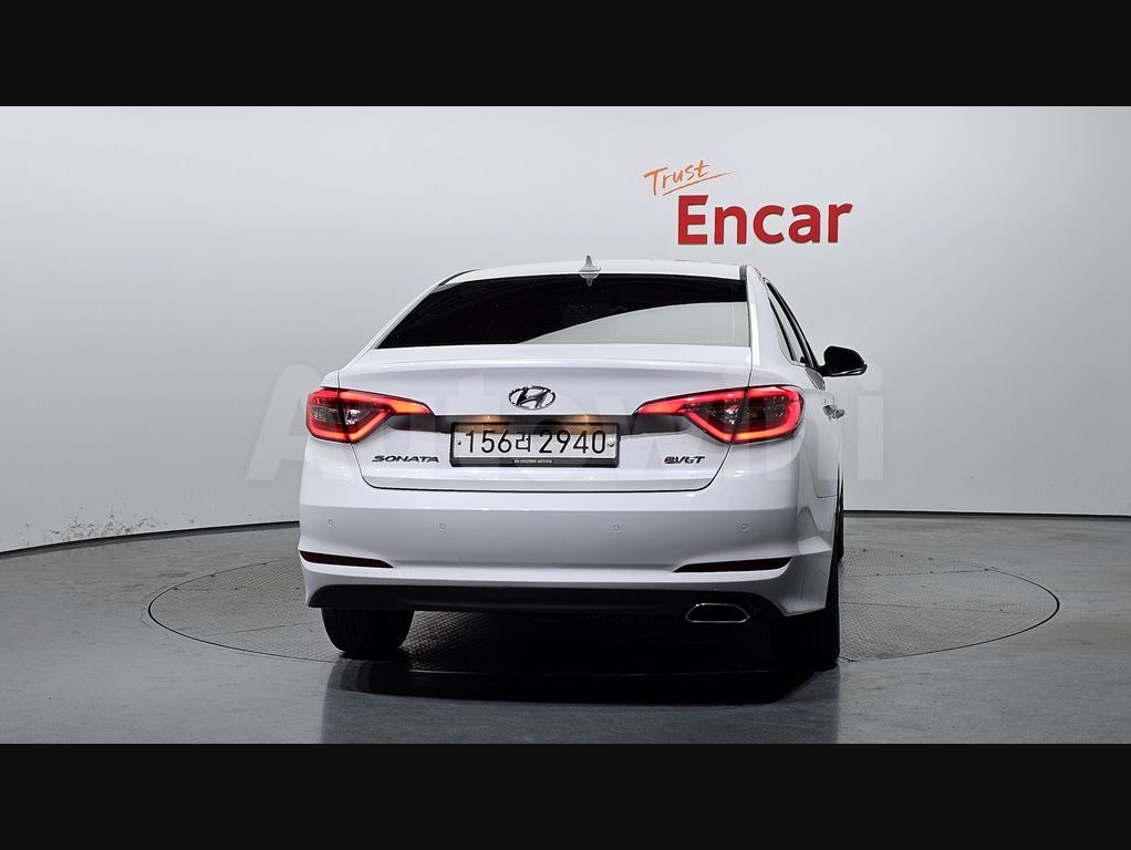 2017 Hyundai Sonata  FWD