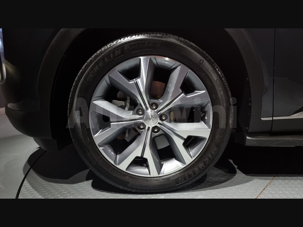 2019 Hyundai Palisade  FWD