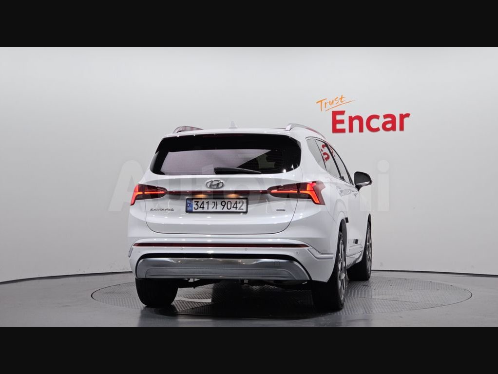 2021 Hyundai Santa Fe  FWD