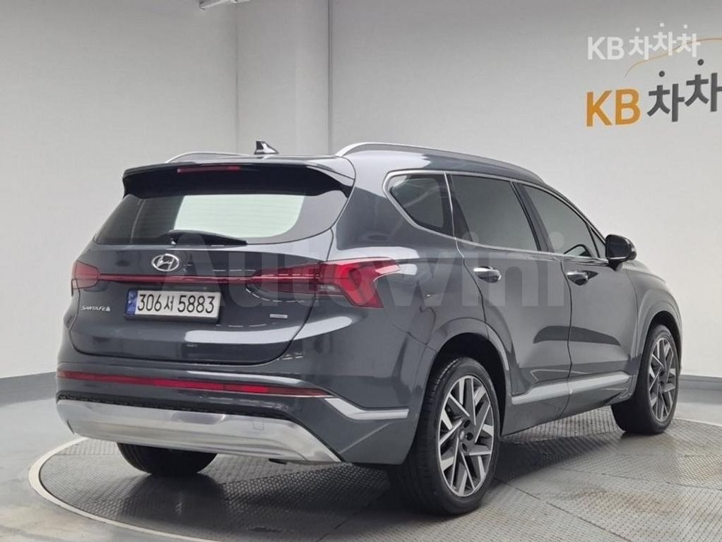 2021 Hyundai Santa Fe  FWD