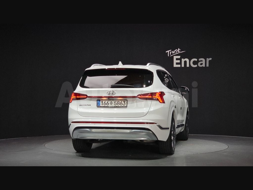 2021 Hyundai Santa Fe  FWD