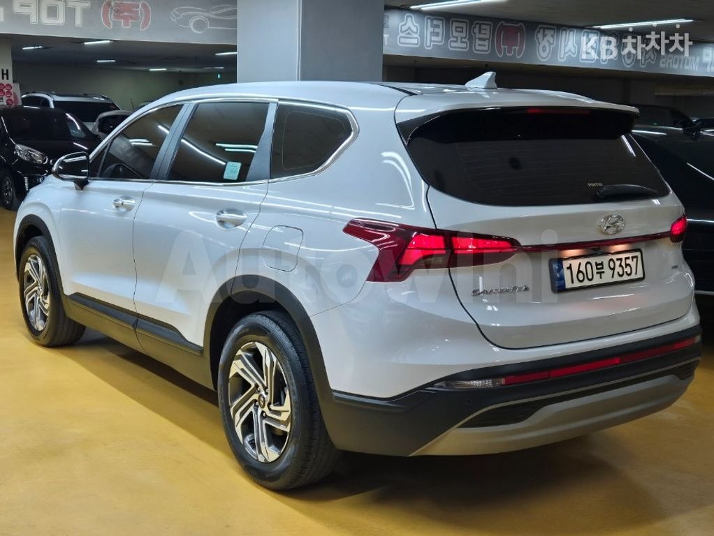 2022 Hyundai Santa Fe  FWD