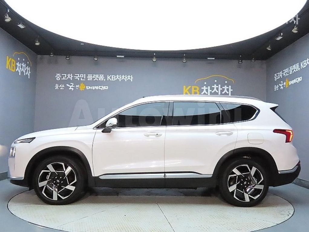 2021 Hyundai Santa Fe  FWD