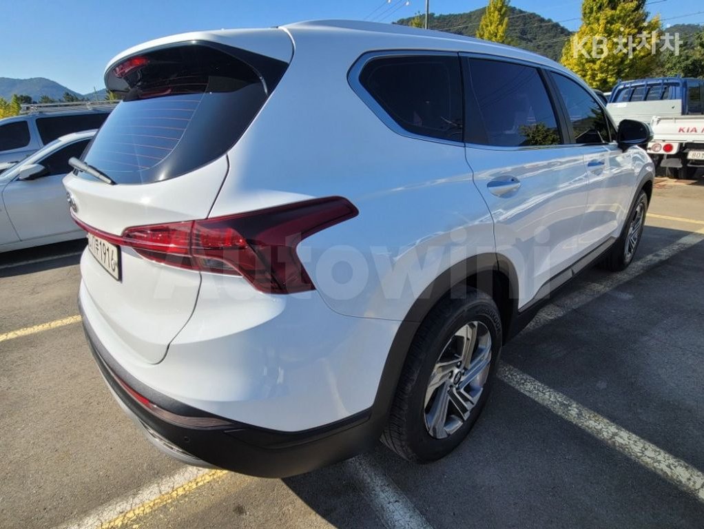 2021 Hyundai Santa Fe  FWD