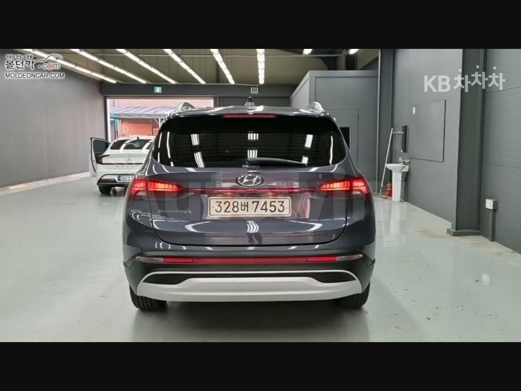 2021 Hyundai Santa Fe  FWD