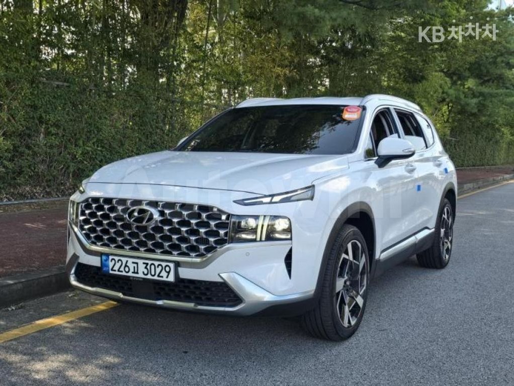 2021 Hyundai Santa Fe  FWD