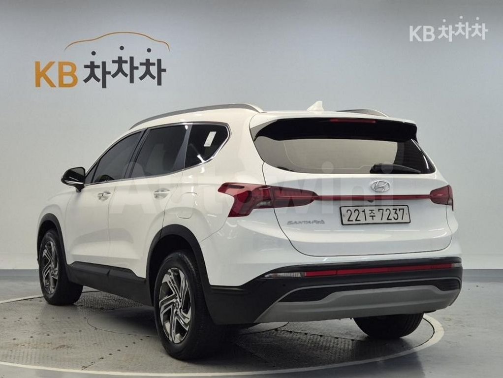 2022 Hyundai Santa Fe  FWD