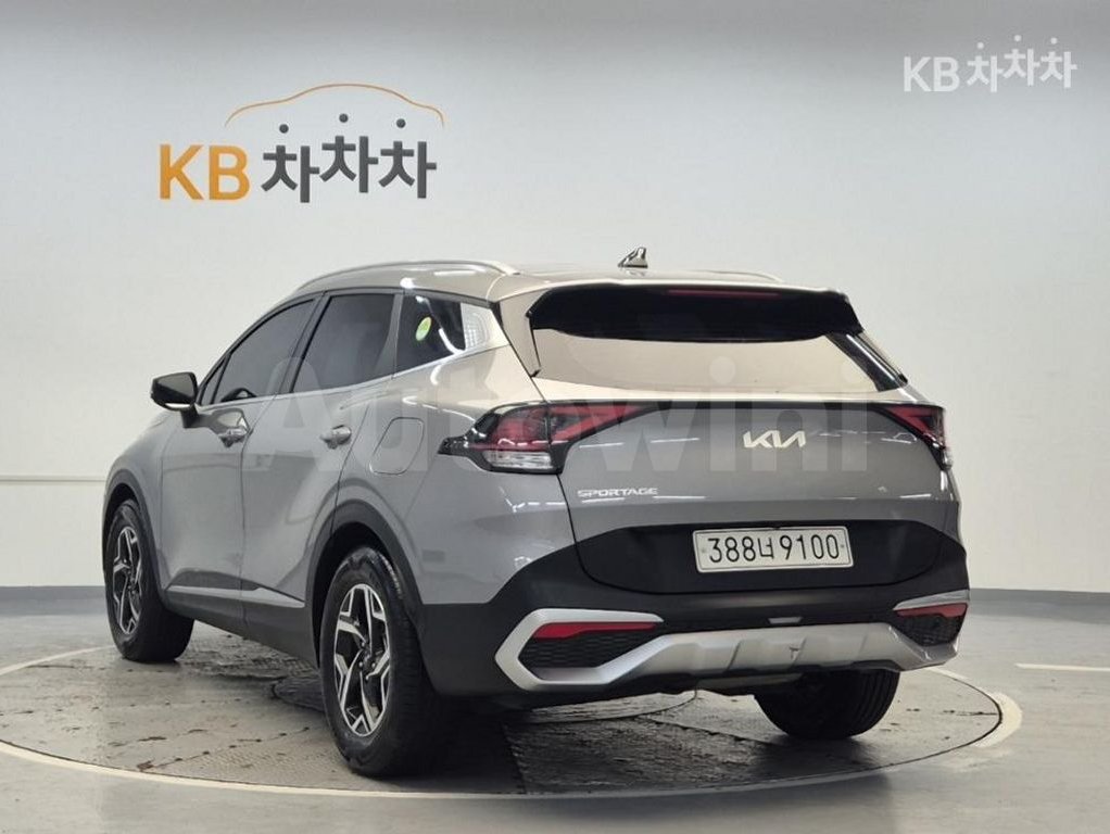 2022 Kia Sportage  FWD