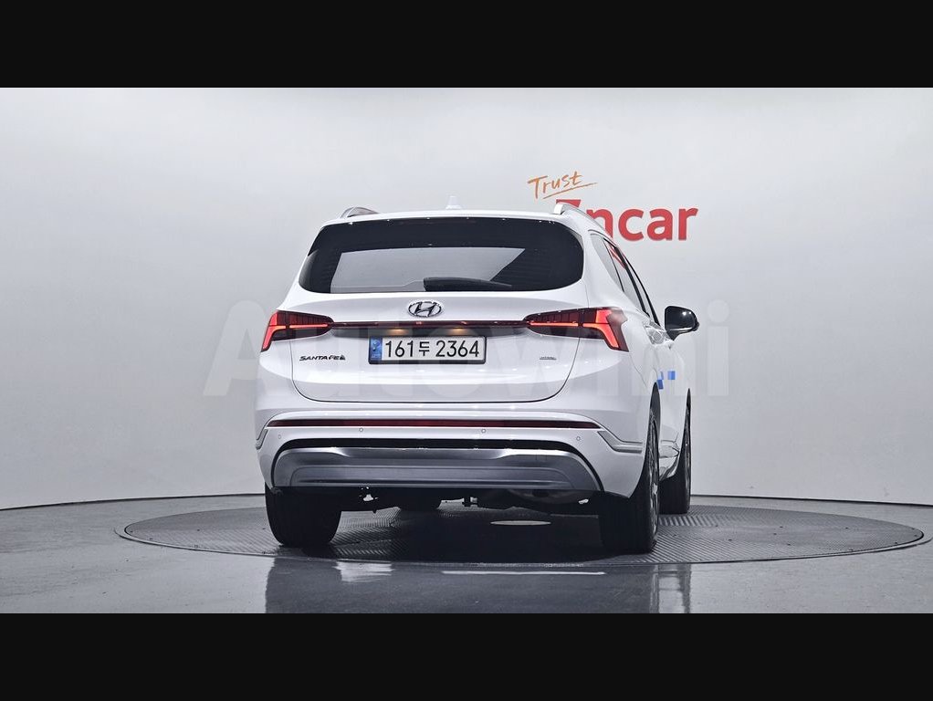 2021 Hyundai Santa Fe  FWD