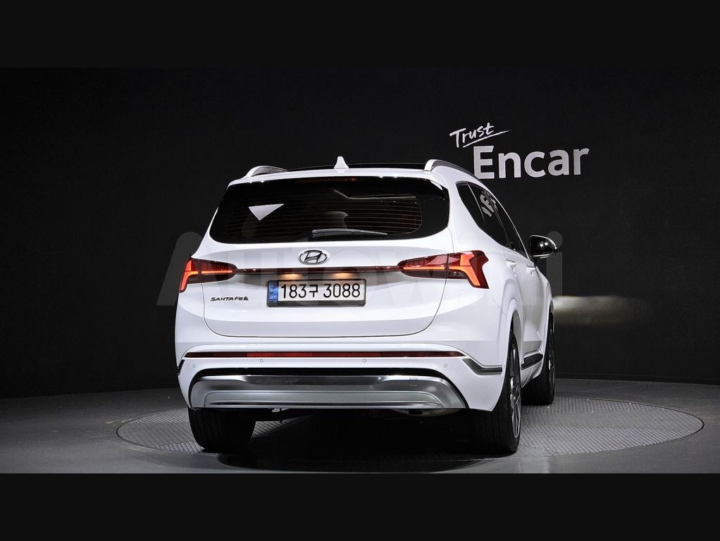 2021 Hyundai Santa Fe  FWD