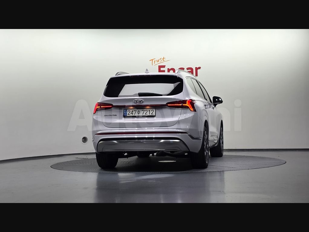 2021 Hyundai Santa Fe  FWD