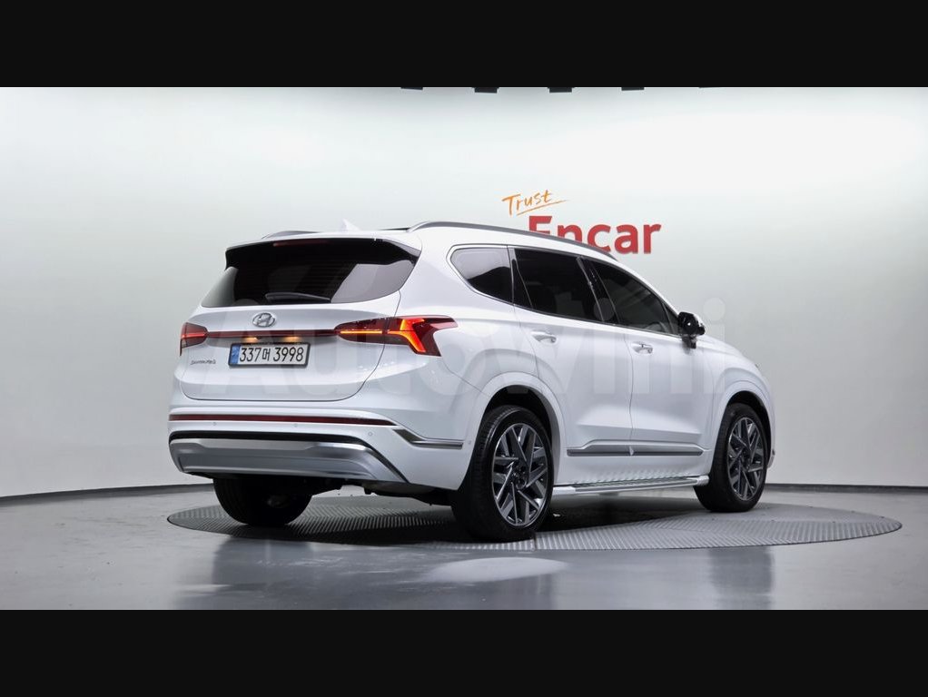 2021 Hyundai Santa Fe  FWD