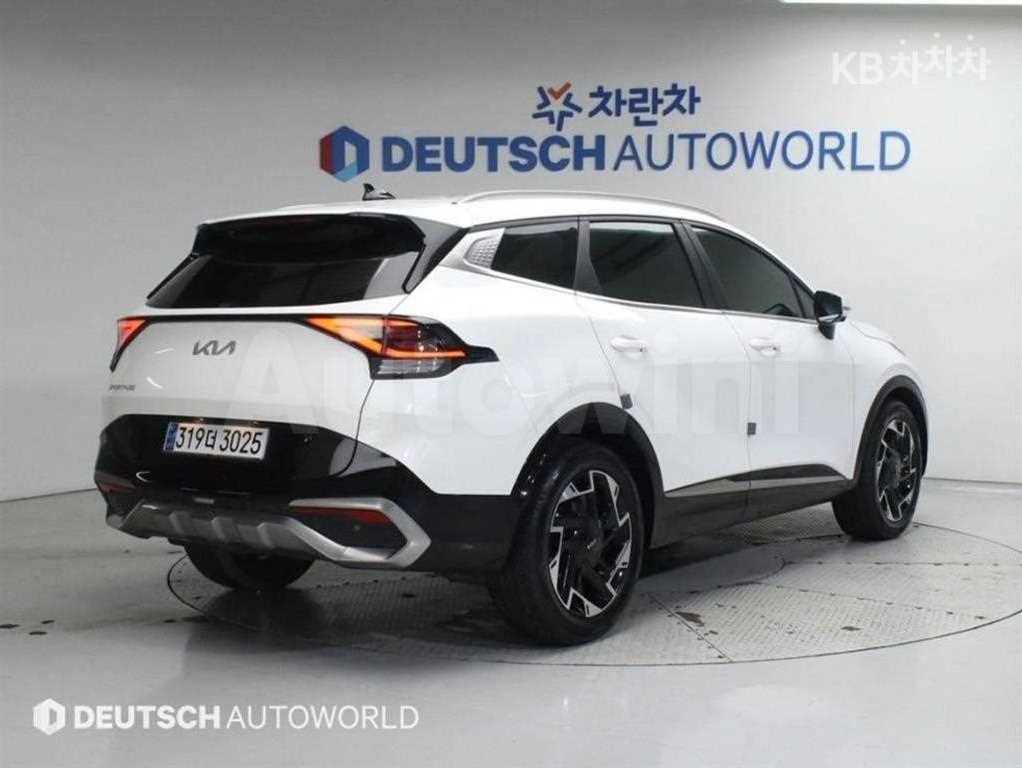 2022 Kia Sportage  FWD