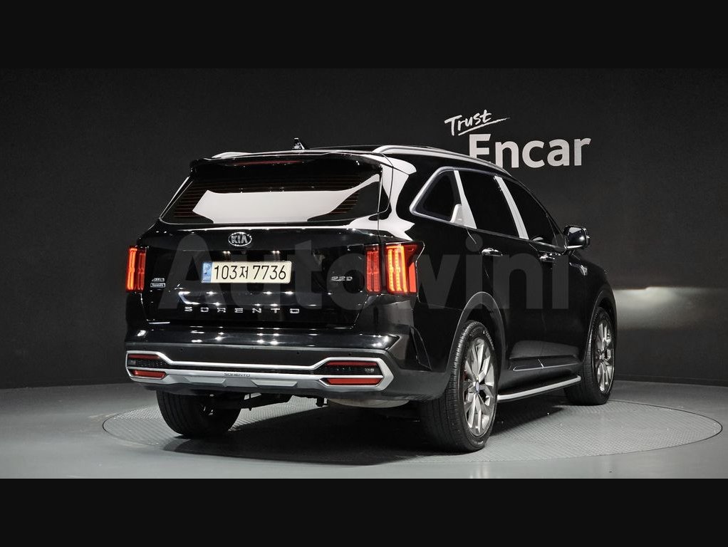 2021 Kia Sorento  FWD