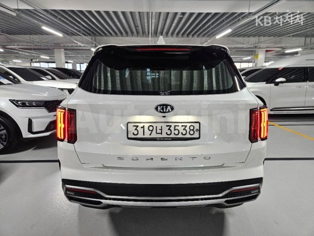 2021 Kia Sorento  FWD