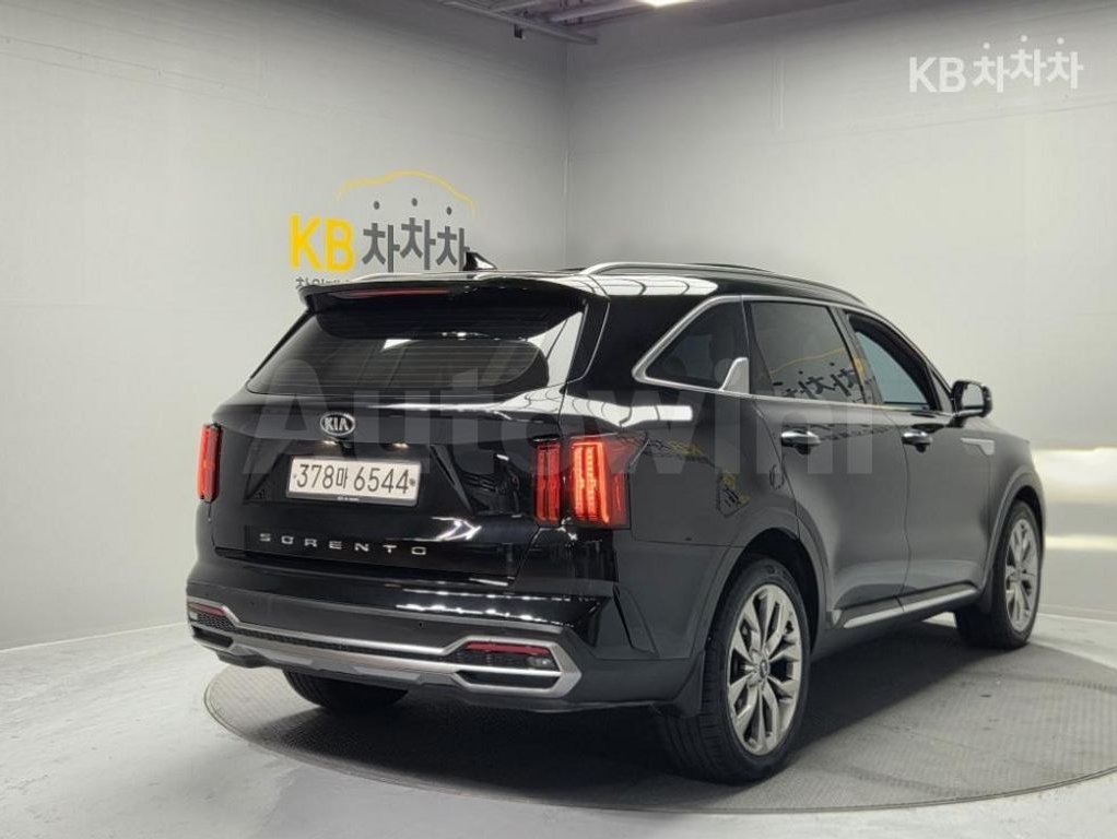 2021 Kia Sorento  FWD