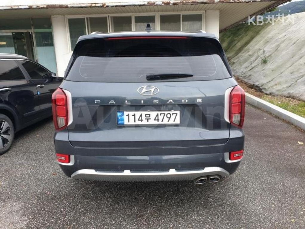 2021 Hyundai Palisade  FWD