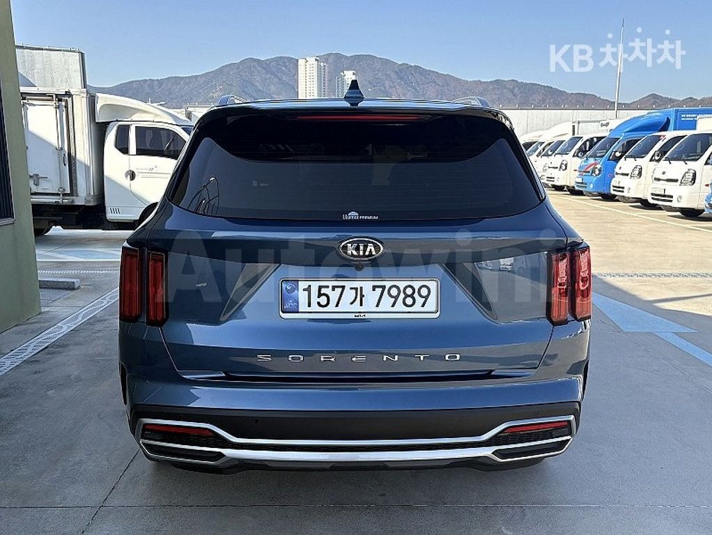 2021 Kia Sorento  FWD