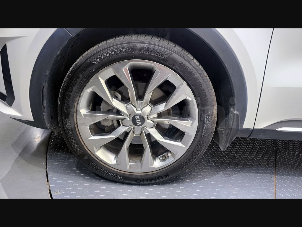 2021 Kia Sorento  FWD