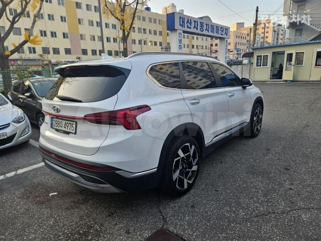2021 Hyundai Santa Fe  FWD