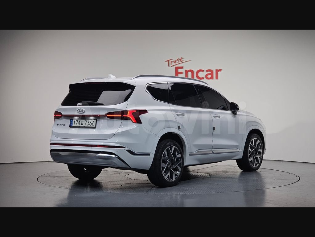 2021 Hyundai Santa Fe  FWD