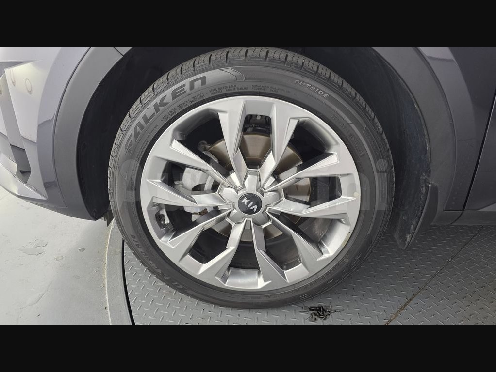 2021 Kia Sorento  FWD