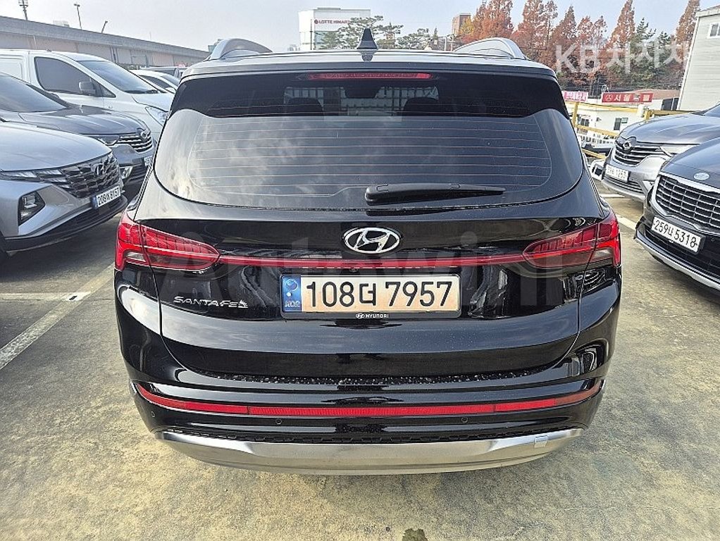 2021 Hyundai Santa Fe  FWD