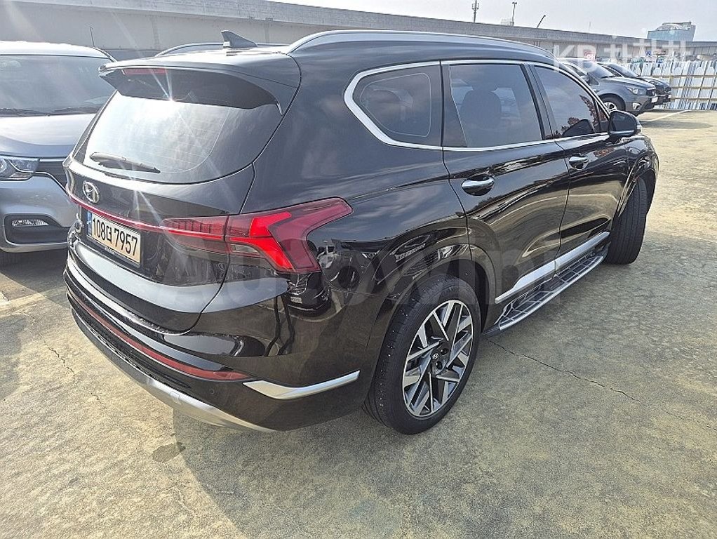 2021 Hyundai Santa Fe  FWD