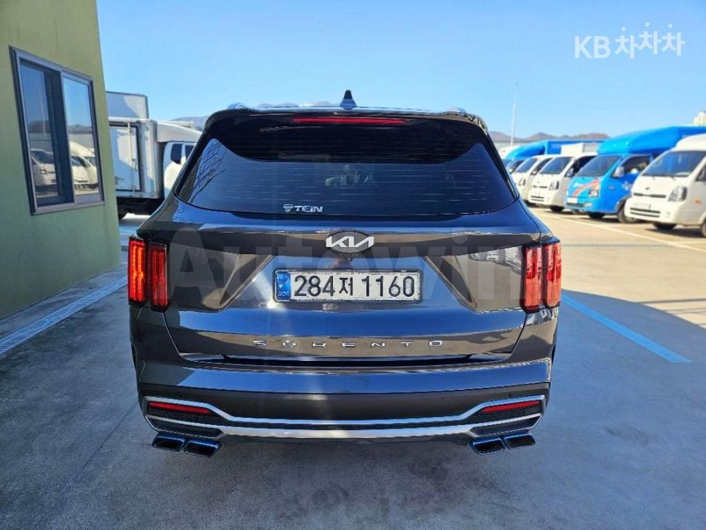 2021 Kia Sorento  FWD