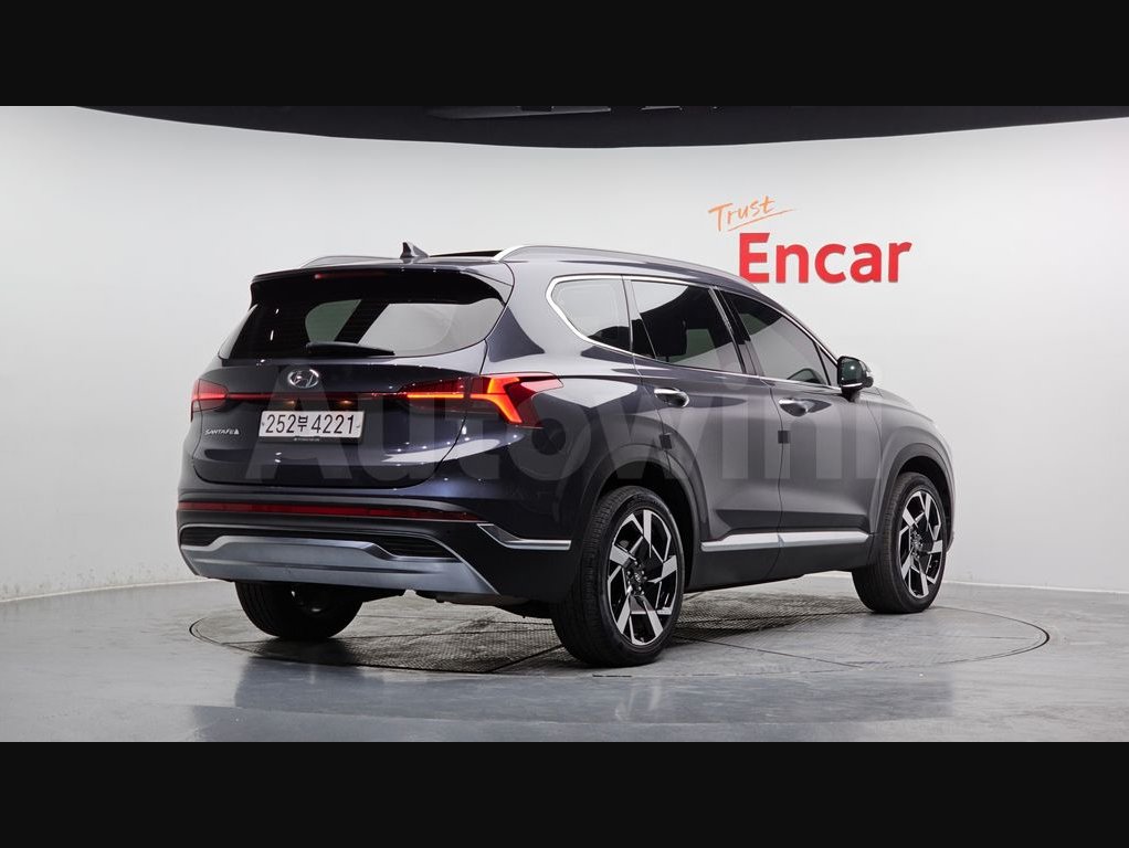 2021 Hyundai Santa Fe  FWD