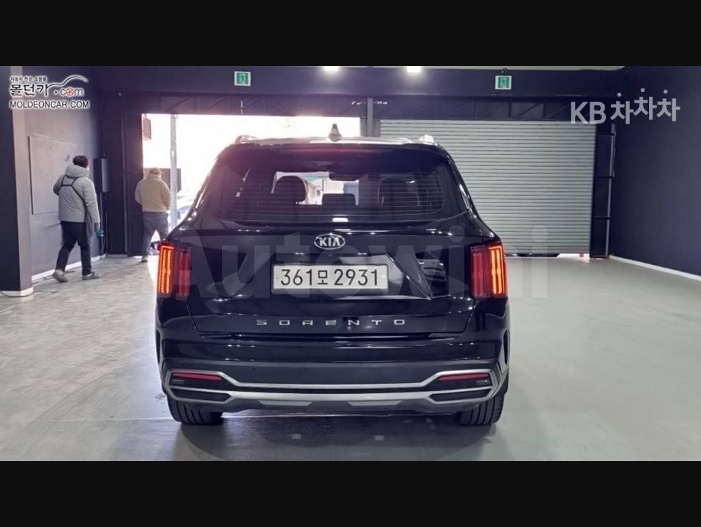 2021 Kia Sorento  FWD