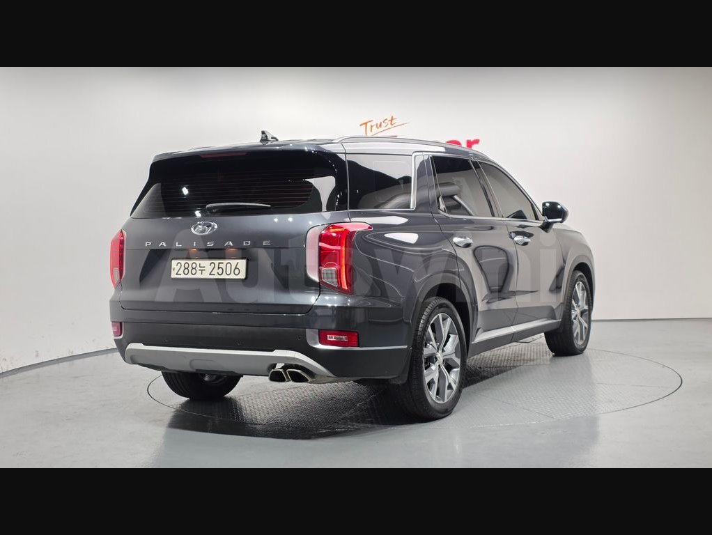 2021 Hyundai Palisade  FWD