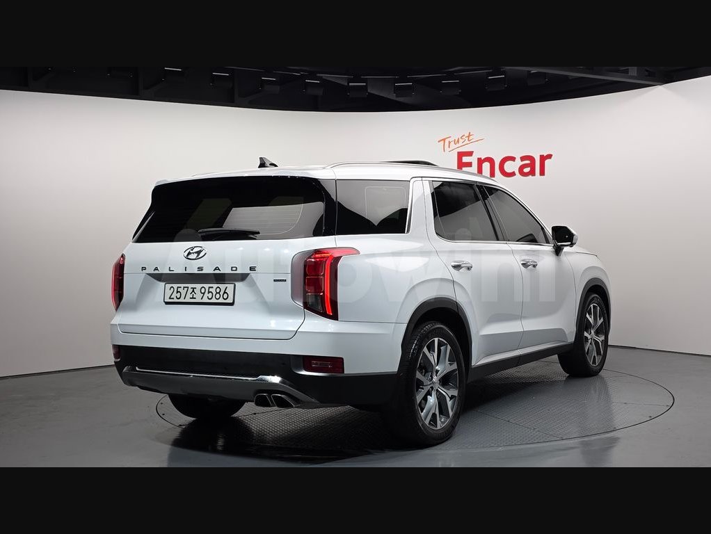 2021 Hyundai Palisade  FWD