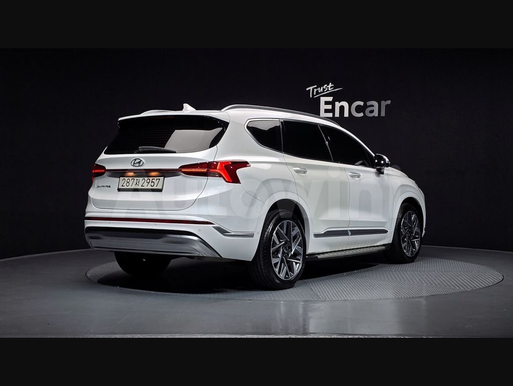 2021 Hyundai Santa Fe  FWD