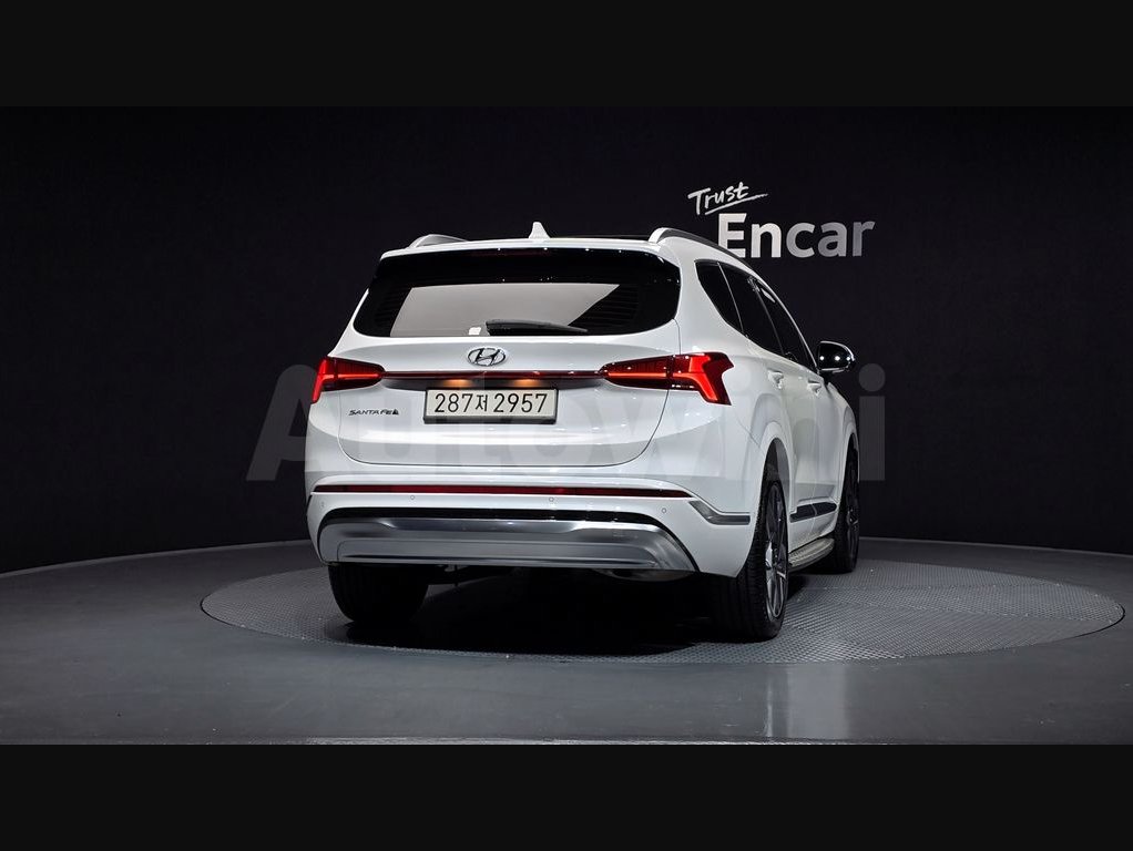 2021 Hyundai Santa Fe  FWD