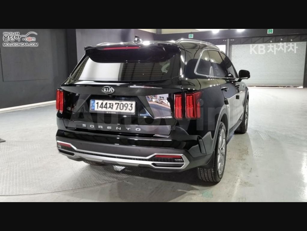 2021 Kia Sorento  FWD