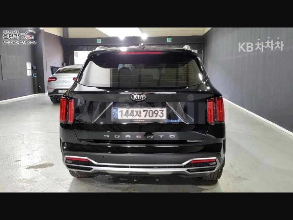 2021 Kia Sorento  FWD