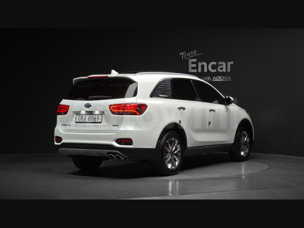 2018 Kia Sorento  FWD