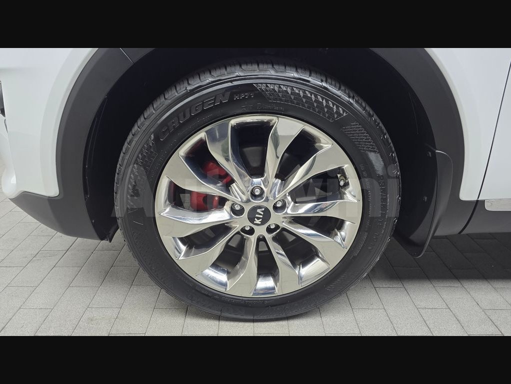 2018 Kia Sorento  FWD